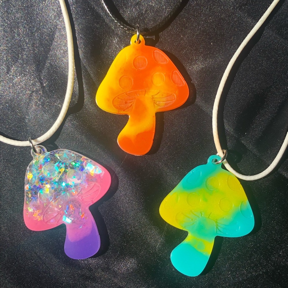 Tie Dye Mushroom Necklaces - Custom Amanita Necklace - Picture 13 of 13